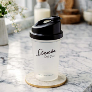 Slanka Shaker, Svart